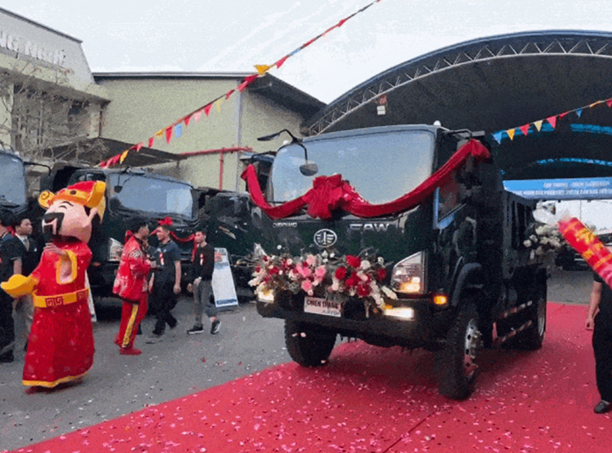 وكالة أنباء شينخوا تروج لمؤسسة FAWDE في العالم